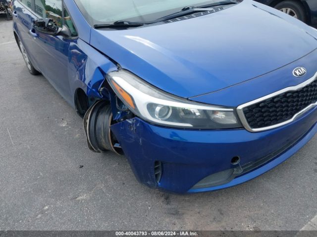 3KPFK4A72JE206257 KIA FORTE LX