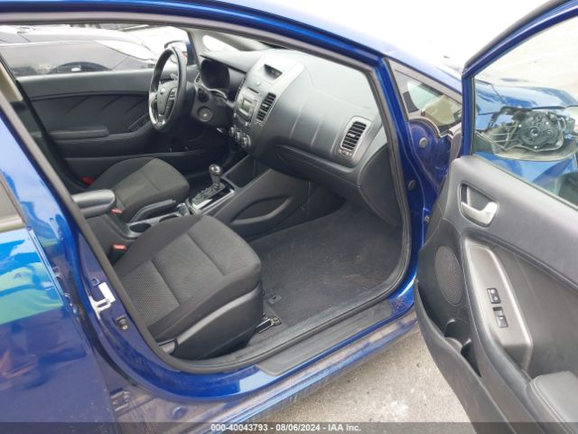 3KPFK4A72JE206257 KIA FORTE LX
