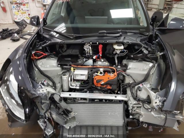 2024 TESLA MODEL Y 7SAYGDEE6RA276840 Photo 9
