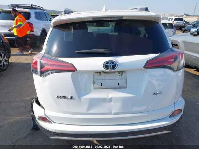 Toyota Rav4 Xle 2016 2T3WFREV4GW280187 Image 16