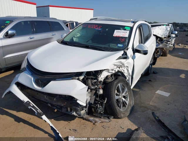 Toyota Rav4 Xle 2016 2T3WFREV4GW280187 Image 2