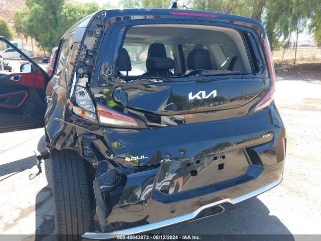 KNDJ53AU4P7866357 KIA Soul Gt-line