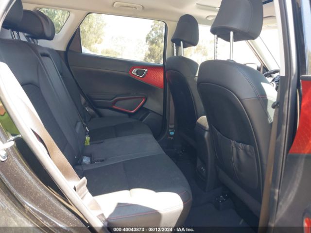 KNDJ53AU4P7866357 KIA Soul Gt-line