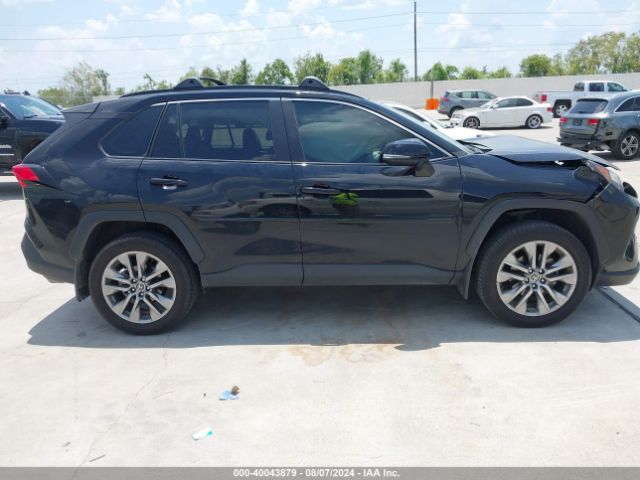 2T3C1RFV4PW252423 Toyota Rav4 Xle Premium