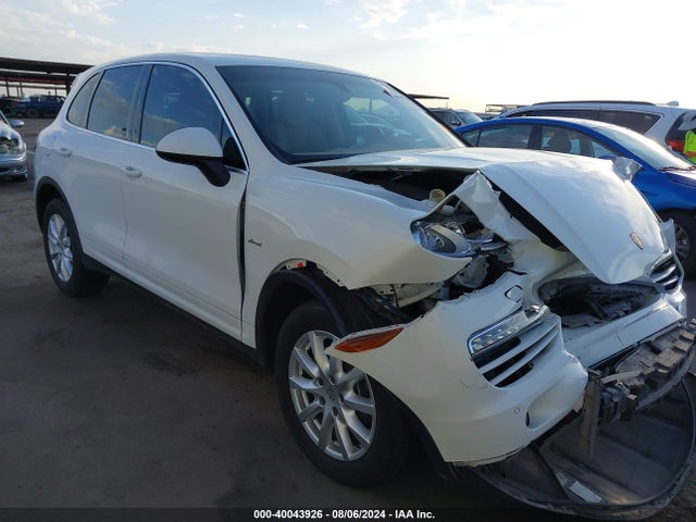 2013 PORSCHE CAYENNE WP1AF2A29DLA41034 Photo 0