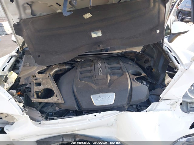 2013 PORSCHE CAYENNE WP1AF2A29DLA41034 Photo 9