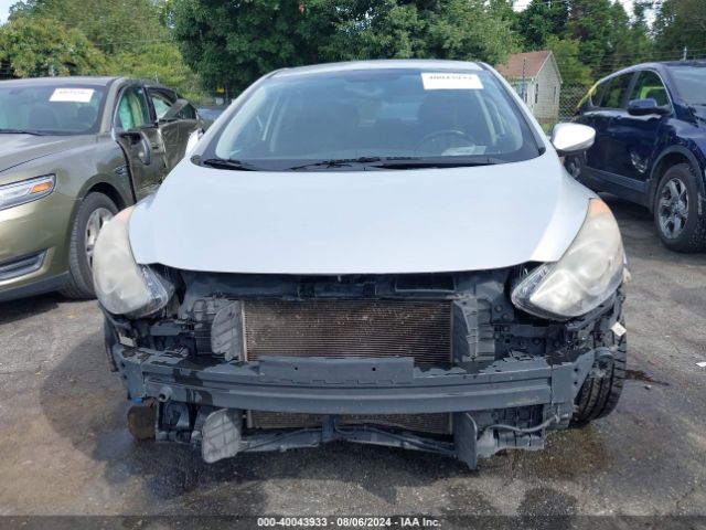 KMHD35LH4GU321433 Hyundai ELANTRA GT