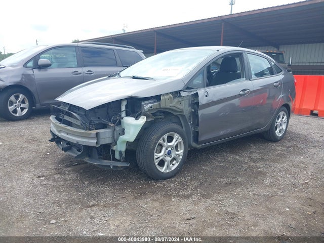 Ford FIESTA SE 2014 3FADP4BJ3EM113977 Image 2