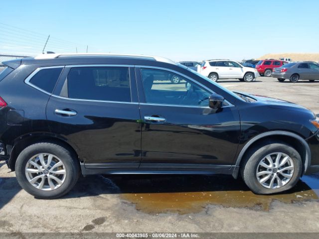 KNMAT2MV6JP560062 Nissan ROGUE SV