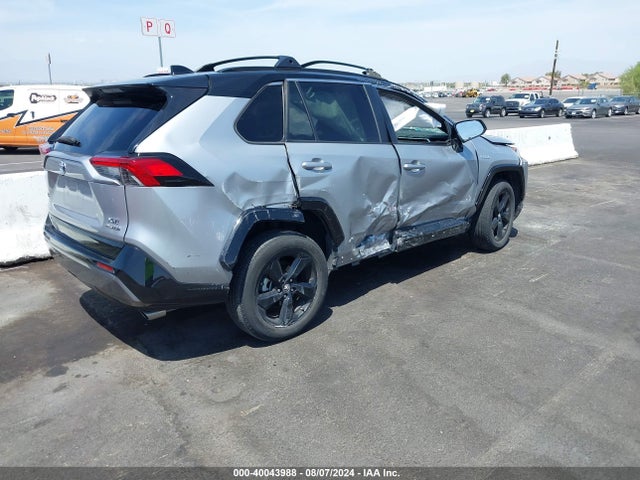2T3EWRFV7KW021793 Toyota Rav4 Hybrid Xse