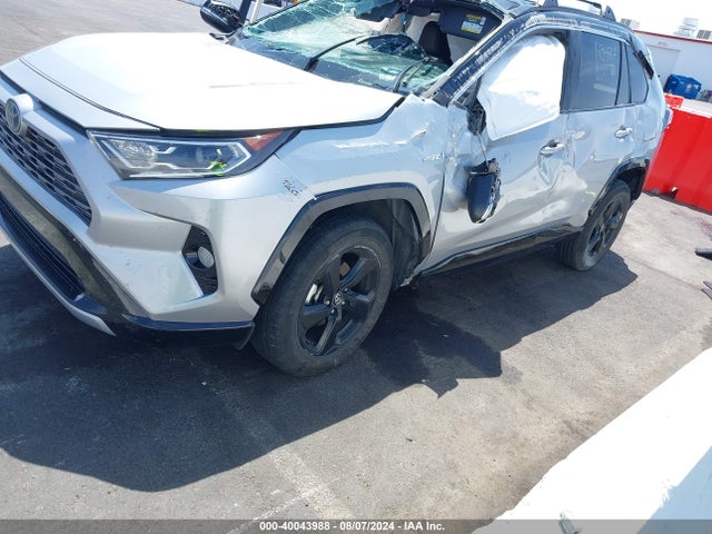 2T3EWRFV7KW021793 Toyota Rav4 Hybrid Xse