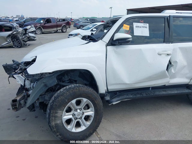 Toyota 4runner Sr5 Premium 2018 JTEZU5JR6J5185757 Image 15