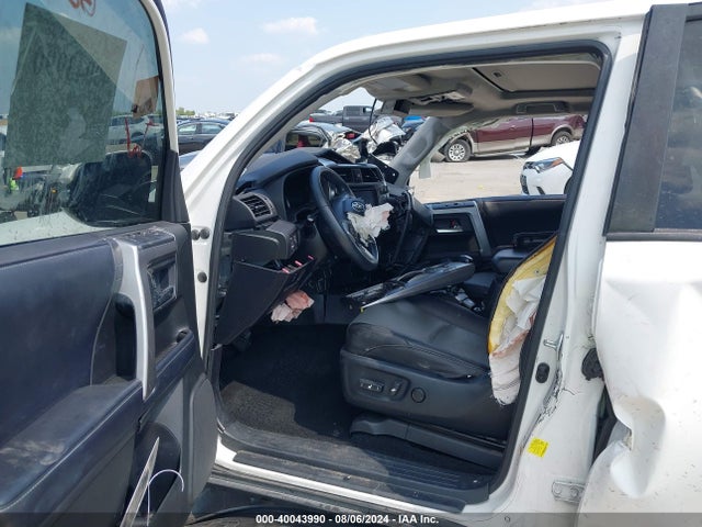 Toyota 4runner Sr5 Premium 2018 JTEZU5JR6J5185757 Image 5