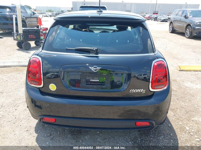 WMW13DJ07P2S72591 Mini Se Hardtop Cooper Signature