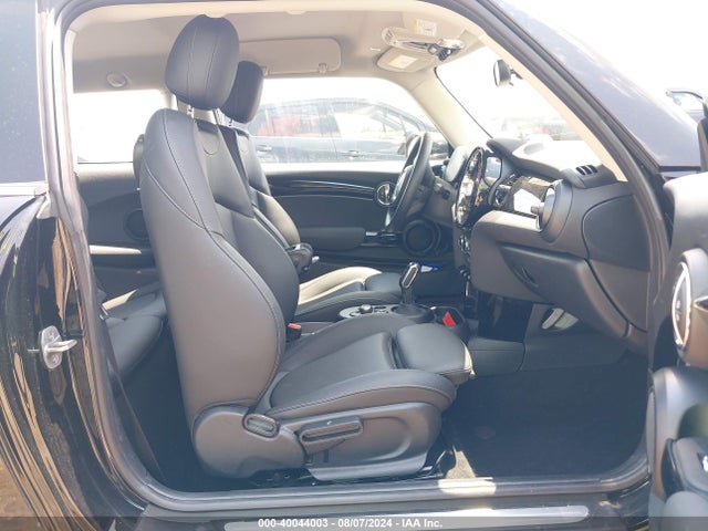 2023 MINI SE HARDTOP WMW13DJ07P2S72591 Photo 4