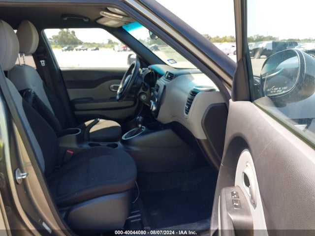 KIA Soul 2016 KNDJN2A23G7290897 Image 5