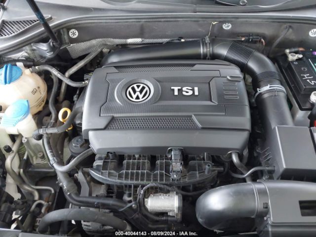 1VWBT7A31HC046865 Volkswagen Passat 1.8t Se