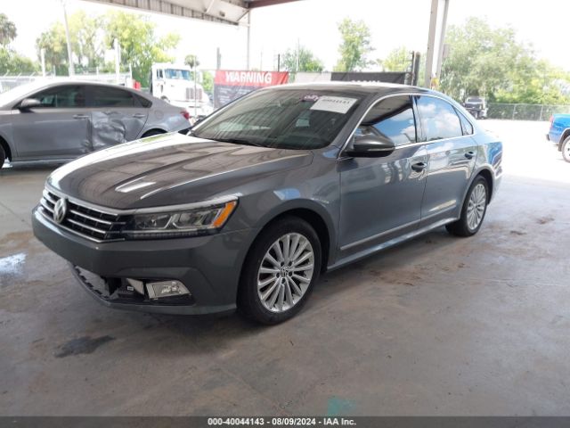 1VWBT7A31HC046865 Volkswagen Passat 1.8t Se