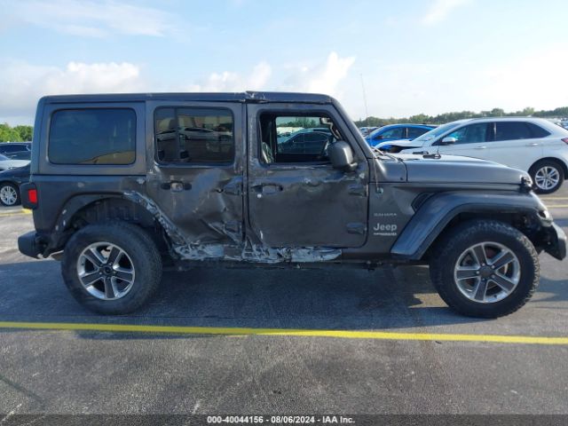 1C4HJXENXJW189526 Jeep Wrangler Unlimited Sahara 4x4