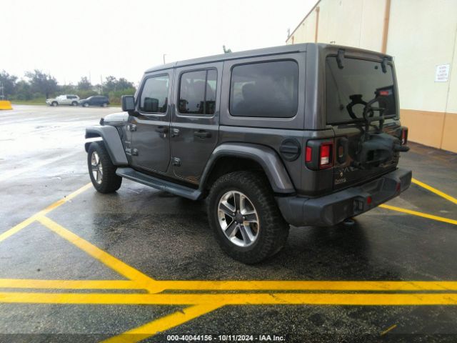 1C4HJXENXJW189526 Jeep Wrangler Unlimited Sahara 4x4