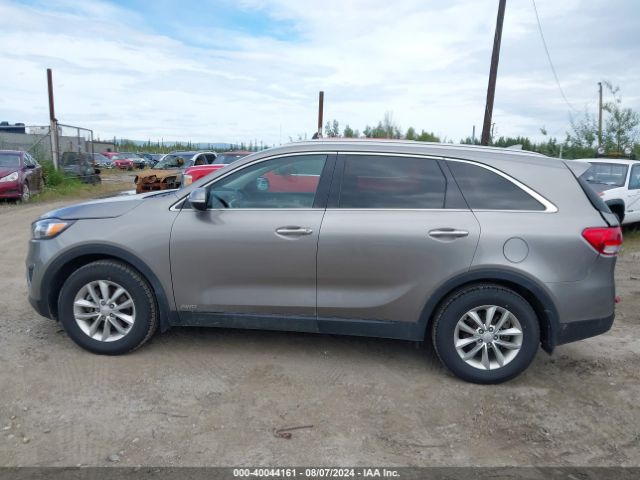 5XYPGDA36HG249628 KIA Sorento 2.4l Lx