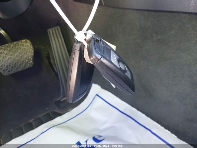 WBA3B1C56FK136034 BMW 320i