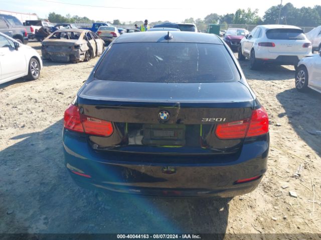 WBA3B1C56FK136034 BMW 320i