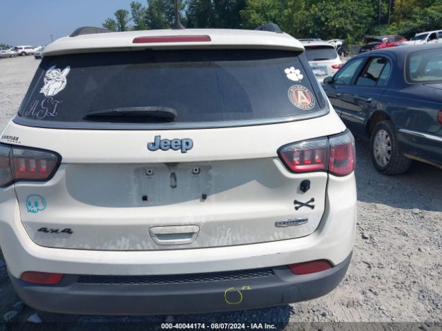 3C4NJDBB9HT650727 Jeep New Compass Latitude 4x4