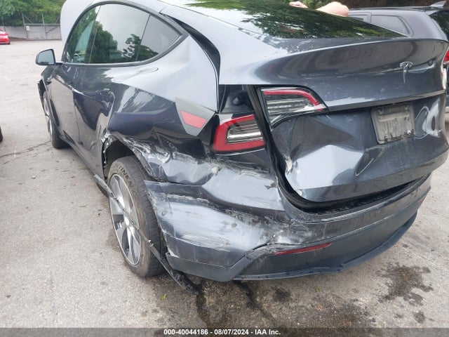 2020 TESLA MODEL Y 5YJYGDEE9LF031540 Photo 5