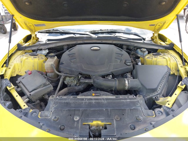 Chevrolet Camaro 1lt 2017 1G1FB1RS8H0200949 Image 10