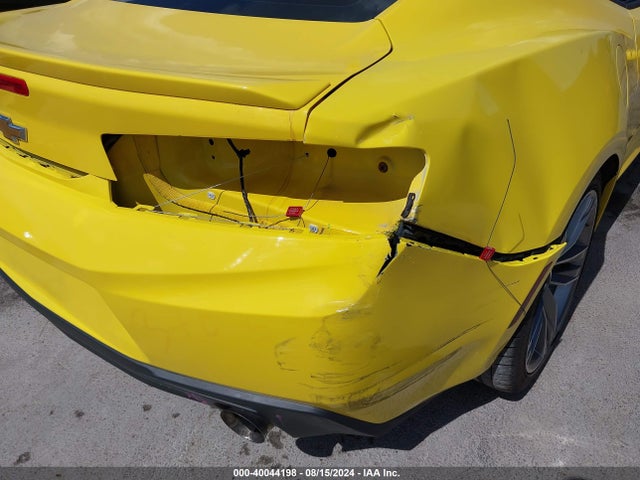 Chevrolet Camaro 1lt 2017 1G1FB1RS8H0200949 Image 6