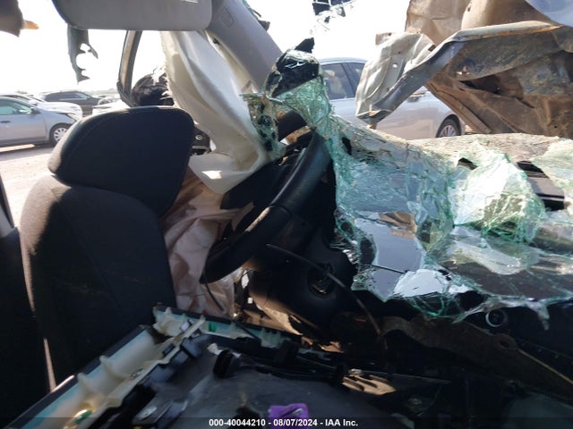 Honda CR-V LX 2019 2HKRW5H31KH411057 Image 15