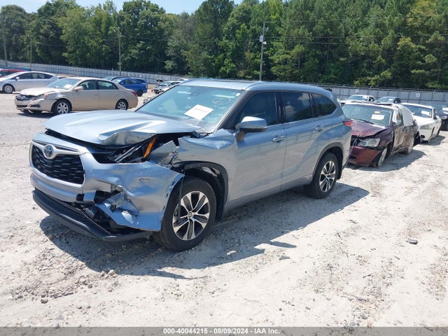 Toyota Highlander Xle 2021 5TDGZRBH6MS086381 Image 2