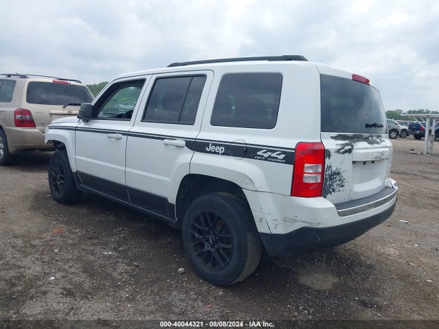 1C4NJRBB9HD144771 Jeep Patriot Sport 4x4
