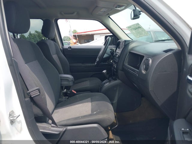 1C4NJRBB9HD144771 Jeep Patriot Sport 4x4