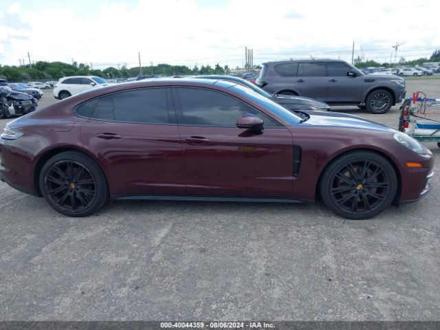 WP0AB2A77JL136034 Porsche Panamera 4s