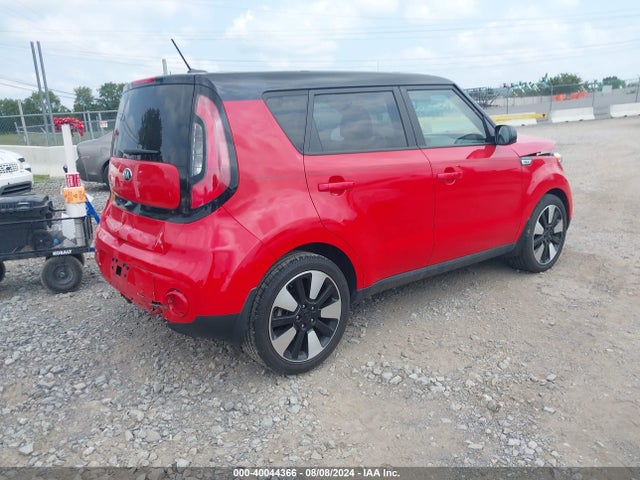 KIA SOUL + 2018 KNDJP3A59J7574293 Image 4