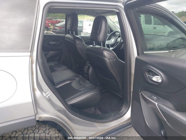 1C4PJMLB6KD181293 Jeep Cherokee Latitude Plus 4x4