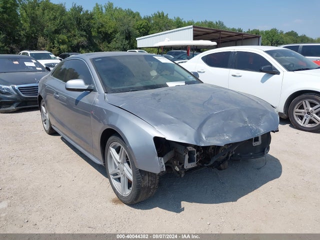 2016 AUDI A5 WAUHGAFR6GA046198 Photo 0