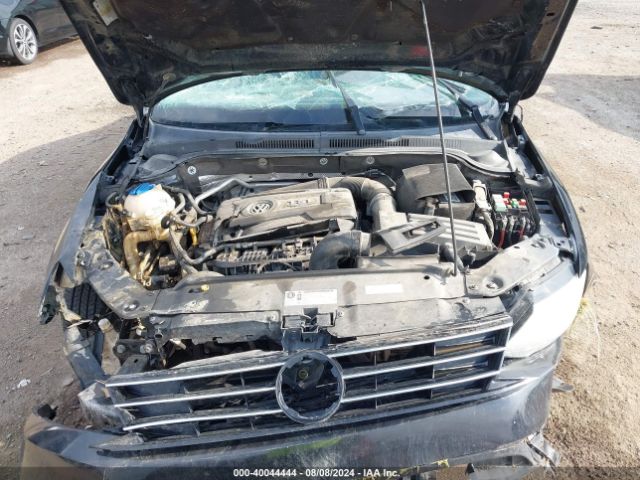 3VWD17AJ9FM256946 Volkswagen Jetta 1.8t Se