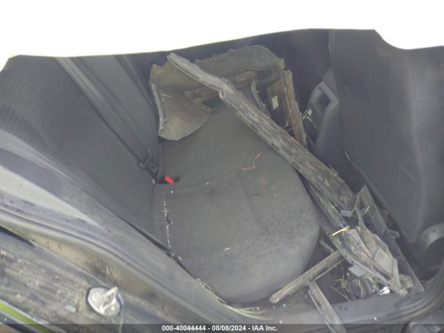 3VWD17AJ9FM256946 Volkswagen Jetta 1.8t Se