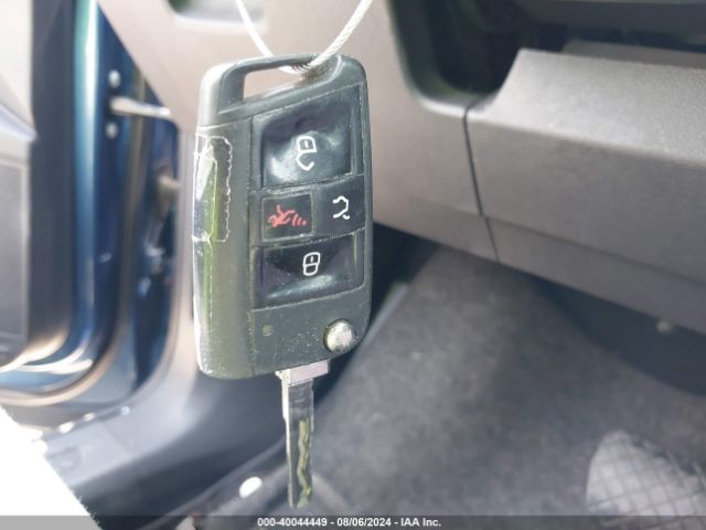 3VV1B7AX3JM035585 Volkswagen Tiguan 2.0t S