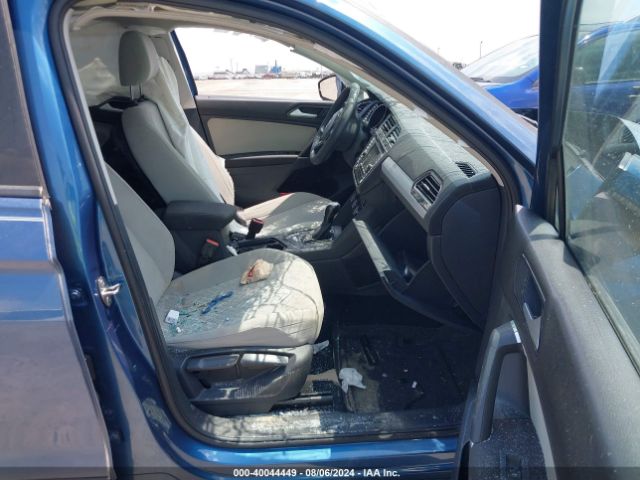 3VV1B7AX3JM035585 Volkswagen Tiguan 2.0t S