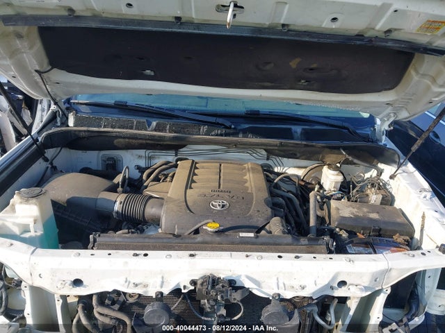 5TFHW5F15HX640769 Toyota Tundra Limited 5.7l V8
