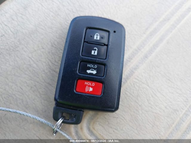 4T1BD1FK9EU099232 Toyota Camry Hybrid Le