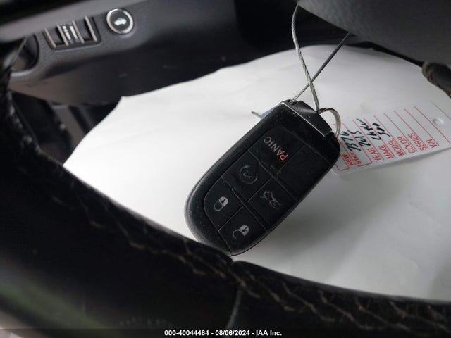 Chrysler 300C 2015 2C3CCAEGXFH779920 Image 11