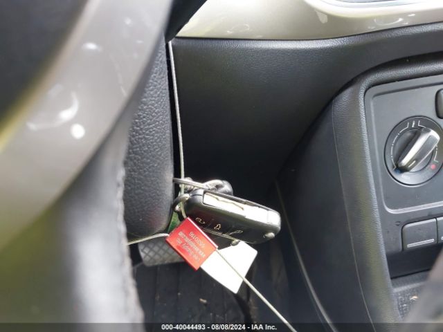 3VWJ17AT2FM602663 Volkswagen Beetle 1.8t