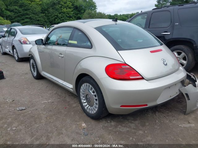 3VWJ17AT2FM602663 Volkswagen Beetle 1.8t