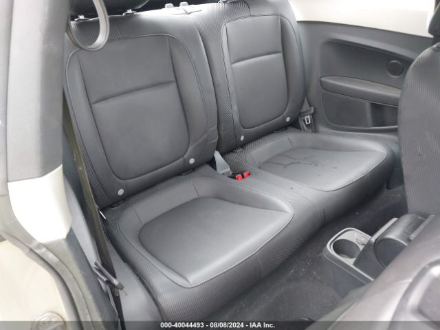 3VWJ17AT2FM602663 Volkswagen Beetle 1.8t