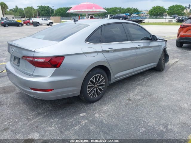 3VWC57BU2MM091036 Volkswagen Jetta 1.4t R-line/1.4t S/1.4t Se